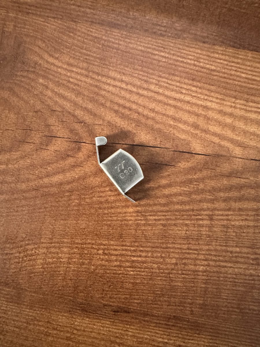 Magnetic Sewing Guide