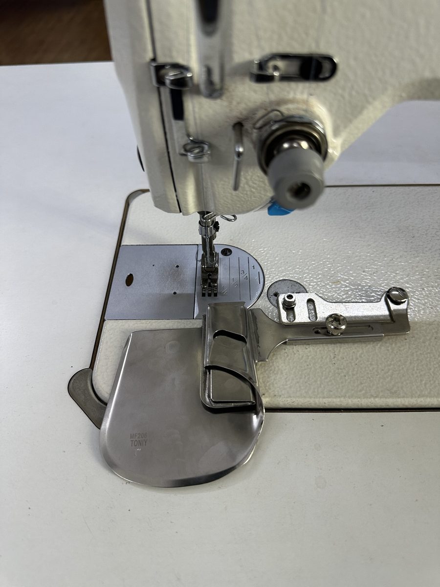 Hem Folding Foot (Sewing Binder)