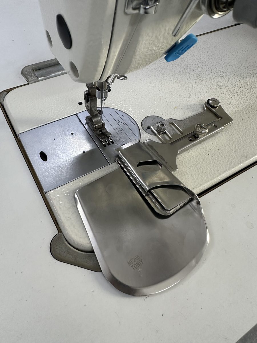 Hem Folding Foot (Sewing Binder)